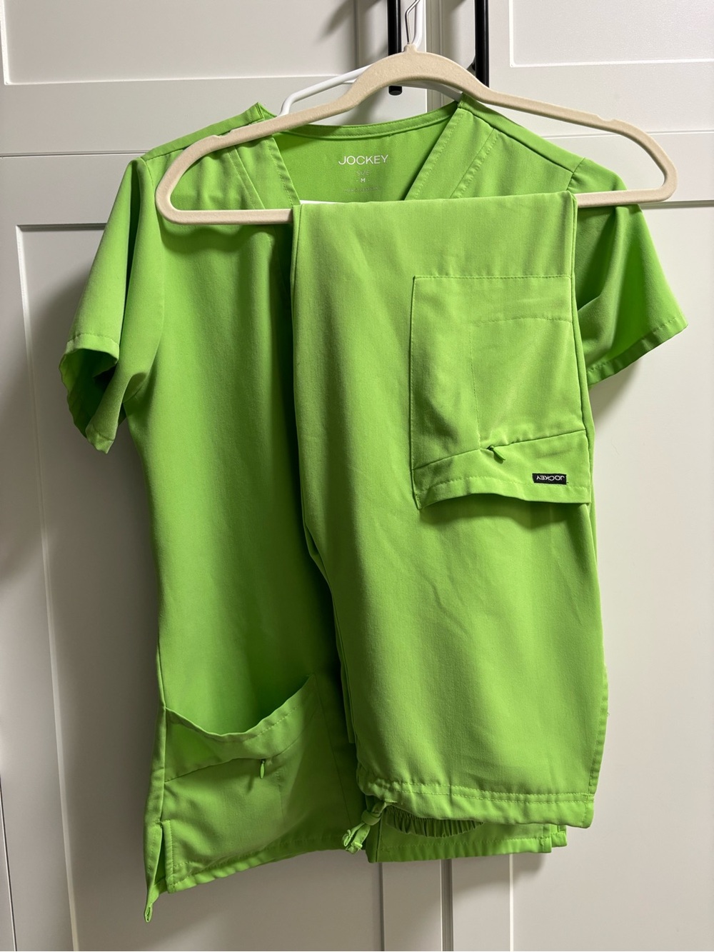 Women’s Green Jockey Scrub Set
